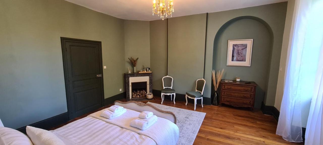 Lapeyrouse Chateau De Bruges מראה חיצוני תמונה