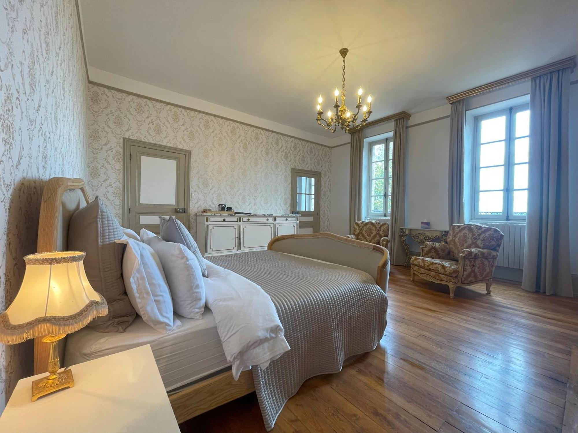 Lapeyrouse Chateau De Bruges מראה חיצוני תמונה